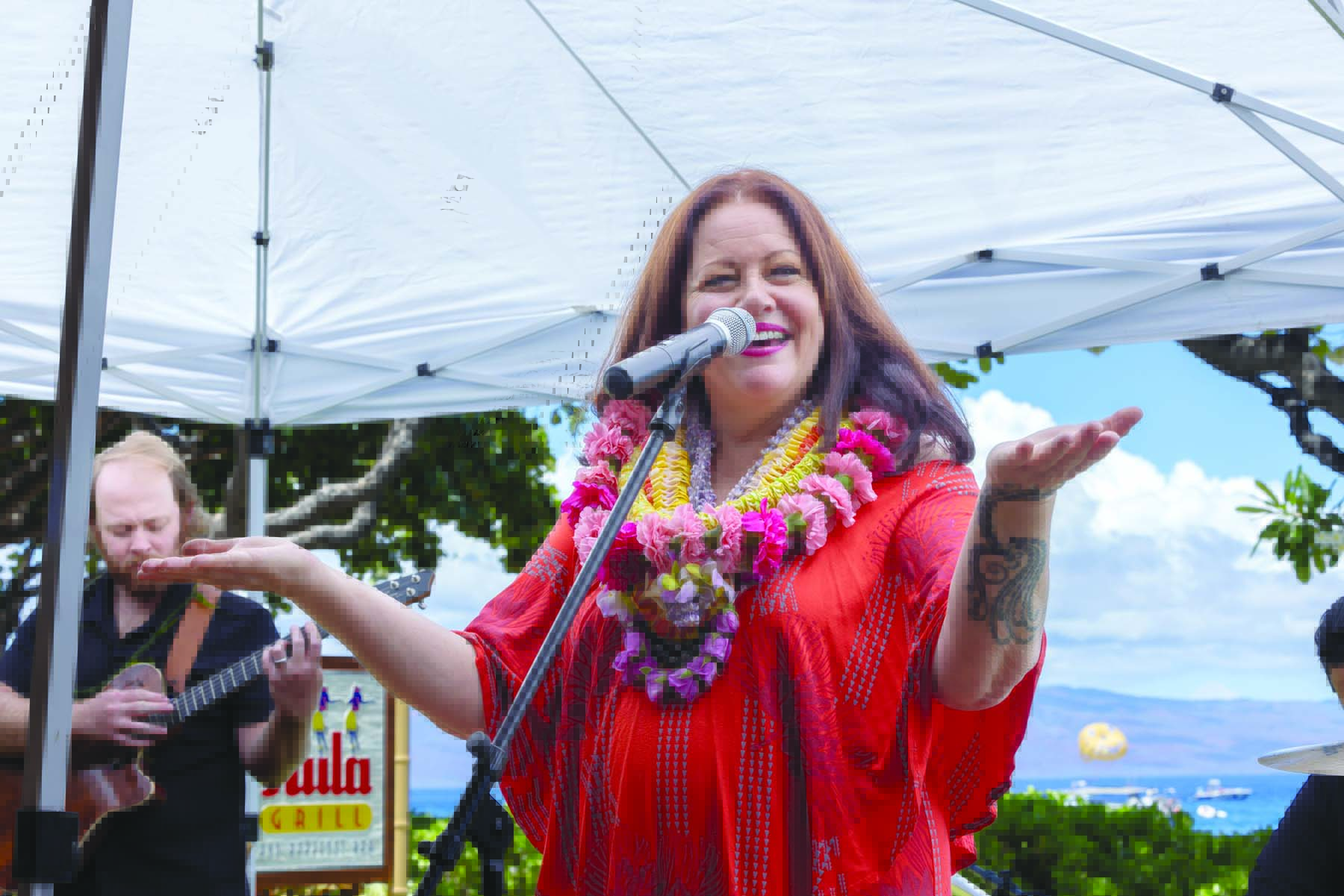 Hula Grill Ka‘anapali recognized Amy Gilliom as 2024 E Ola Mau Ka Mele